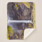 アイスランド，ハイフォスの滝 シェルパブランケット (正面)