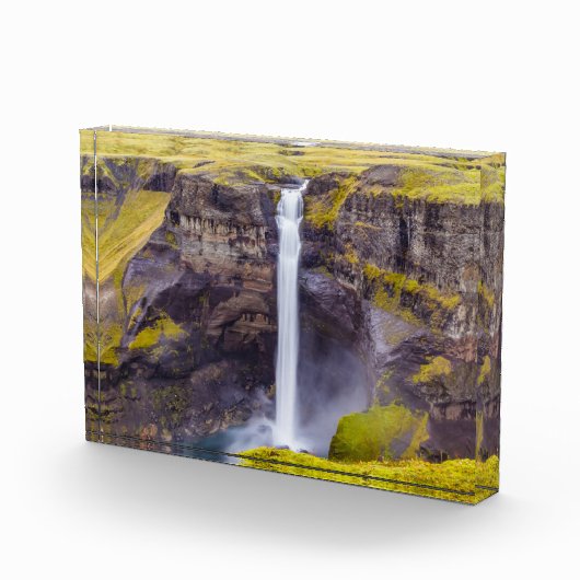 アイスランド，ハイフォスの滝 フォトブロック (右)