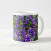 アイスランド。ビク·イ·ミルダル。ルパンの野 ジャンボコーヒーマグカップ (正面右)