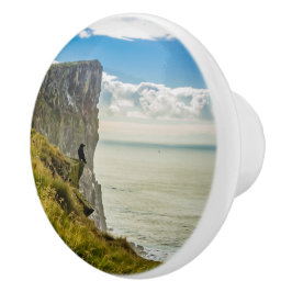 アイスランド，ラトラバジャルクリフ セラミックノブ