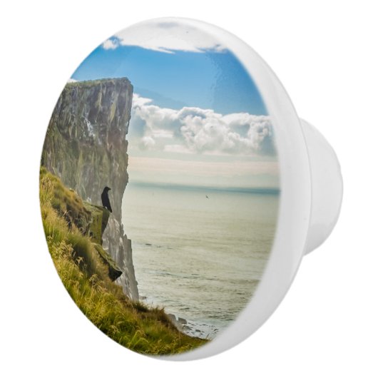 アイスランド,ラトラバジャルクリフ セラミックノブ (右)