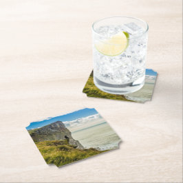 アイスランド，ラトラバジャルクリフ ペーパーコースター