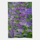 アイスランド ヴィーク・イ・ミュルダール ルピナスの花畑 キッチンタオル (縦)