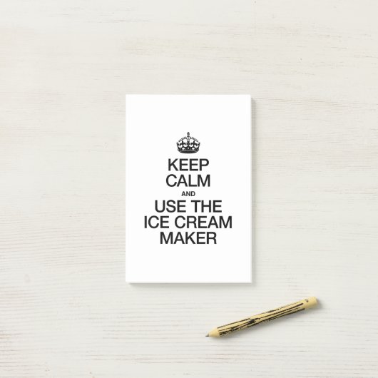 アイス保クリームメーカーを使用して落ち着く ポストイット (デスク上)