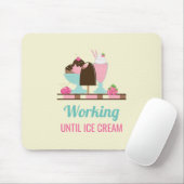 アイス間抜けクリームまでパンプー – Yummy Treats マウスパッド (マウス)