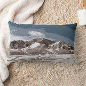 アイダホの冬場面切り出しのデザイン ランバークッション (ブランケット)