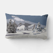 アイダホの冬場面切り出しのデザイン ランバークッション (裏面)