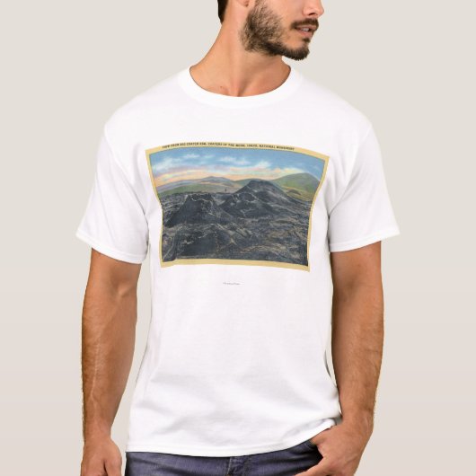 アイダホの国立公園の大きい噴火口の縁 Tシャツ (正面)