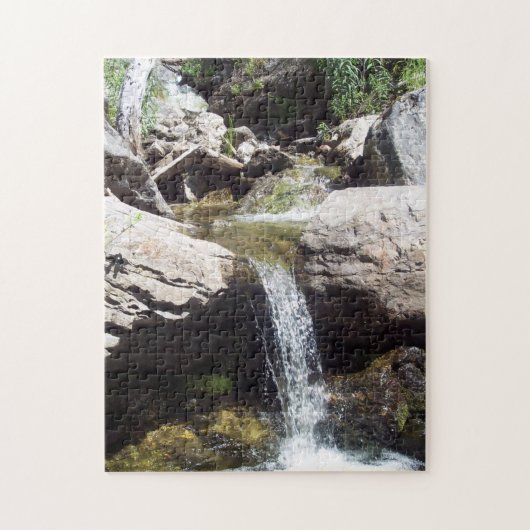 アイダホの流れ場面を特色にする複雑な写真のパズル ジグソーパズル (縦)