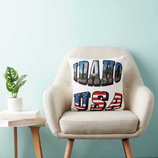 アイダホ写真州と米国国旗の文字 クッション (椅子)