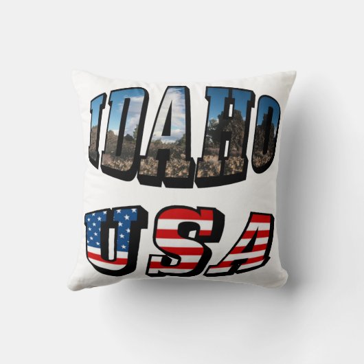 アイダホ写真州と米国国旗の文字 クッション (裏面)