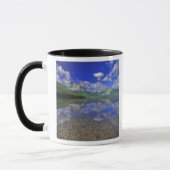 アイダホ州のソウトゥース山脈にあるスタンリー湖 マグカップ (左)