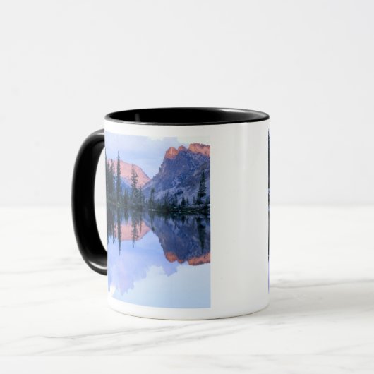 アイダホ州の鋸歯状荒野米国クムルス マグカップ (正面左)