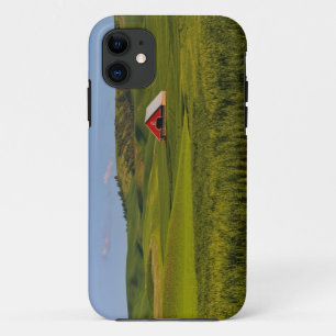 アイダホ州モスクワの納屋の風景 iPhone 11 ケース