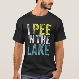 アイピーインザレイクサマーおもしろいバケーションキャおもしろいンプ Tシャツ