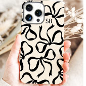 アイボリーとブラックのリボンモノグラム Case-Mate iPhoneケース
