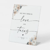 アイボリーとブルーボホラブアンドタコスのサイン 台座サイン (正面)