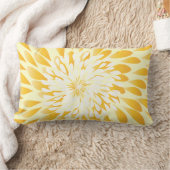 アイボリーとマスタードイエローモダンフローラ枕 ランバークッション (ブランケット)