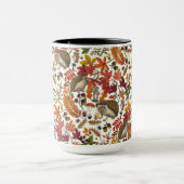 アイボリーのハリネズミと秋の森の植物 マグカップ (中央)