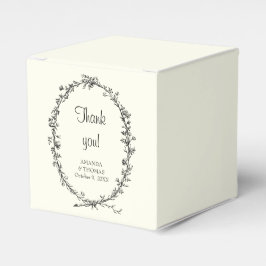 アイボリーのラスティックな花輪がおしゃれなエレガントなウェディング フェイバーボックス