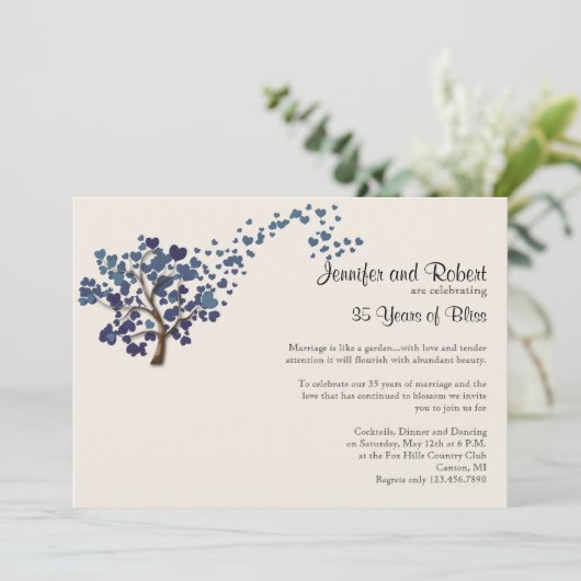 アイボリーの結婚記念日 ブルーハートツリー 招待状 (スタンド正面)