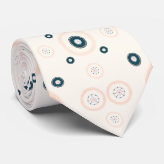 アイボリーの色と小マンダラサークルパターン ネクタイ (ロール)