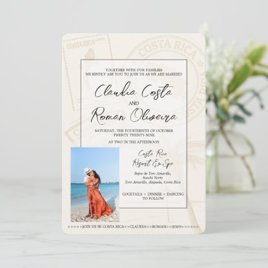 アイボリーコスタリカパスポート結婚式招待状 招待状 (スタンド正面)