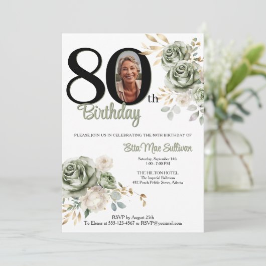 アイボリーセージ緑のバラフローラ80th誕生日フォト 招待状 (スタンド正面)