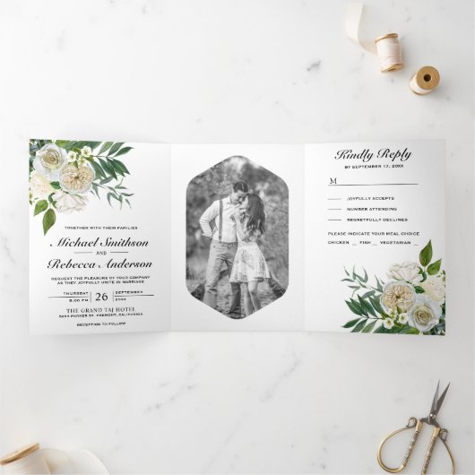 アイボリーバラ植物写真白フローラ結婚ズ 三つ折り招待状 (内部)