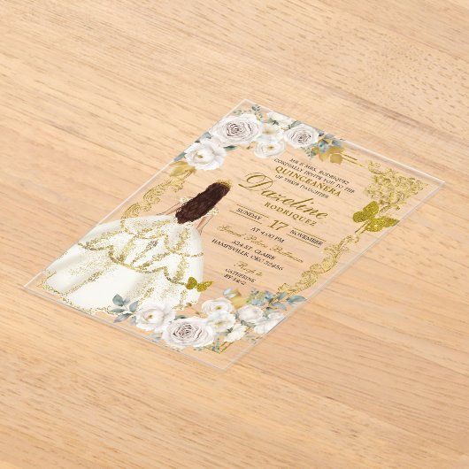 アイボリーベージュ王室のプリンセスキンセアニェラ アクリル招待状 (レイダウン)