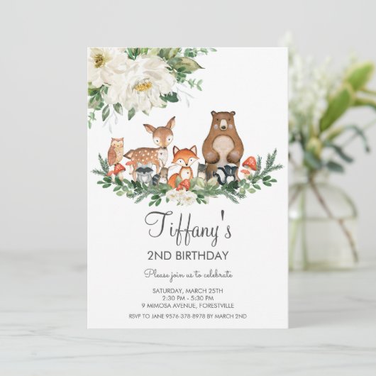 アイボリーホワイトフローラかわいいウッドランド動物誕生日 招待状 (スタンド正面)