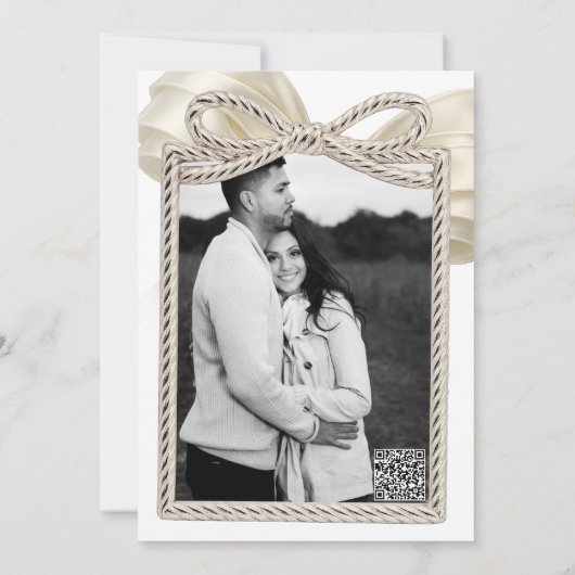 アイボリーラッフルボウタイイングザノットブライダルシャワー 招待状 (裏面)