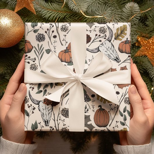 アイボリー秋ハーベスト&牛スカルハロウィーン ラッピングペーパー