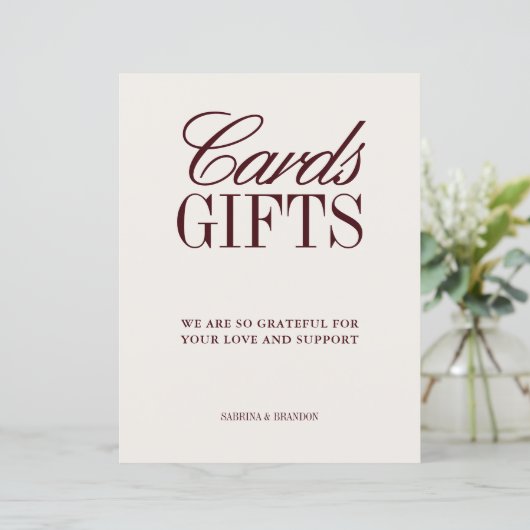 アイボリー&ブルゴーニュのカードとギフト結婚のサイン (スタンド正面)