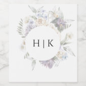 アイボリー、ラベンダー & ブルー フラワーモノグラム ワインボトルラベル ワインラベル (シングルラベル)