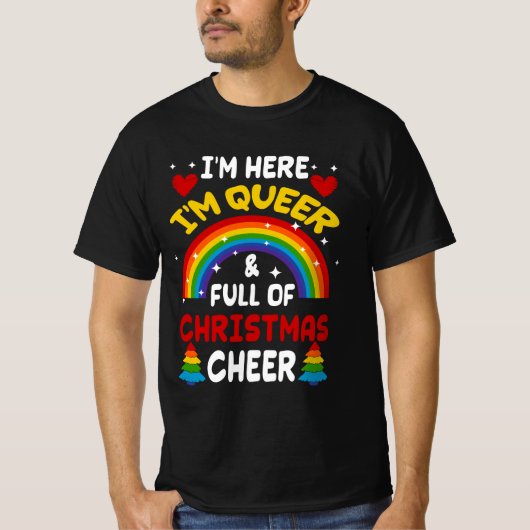 アイムヒアアイム同性愛者クリスマスLGBTQゲイプライドレインボー Tシャツ (正面)