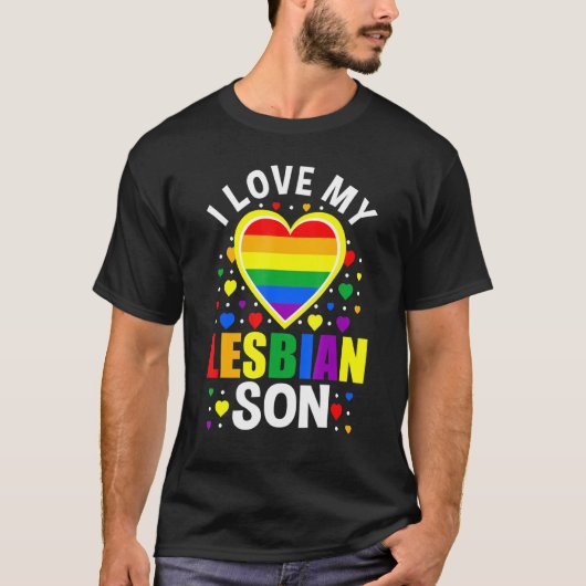アイラブマイゲイソンLGBTQハートゲイプライドマンスヒア Tシャツ (正面)