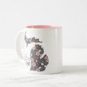 アイラブミシガンよくはしゃぐフローラピンクブラウンブラック ツートーンマグカップ (正面左)