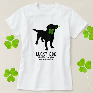 アイリおもしろいッシュセントパトリックの日ブラックラボラッキードッグ Tシャツ