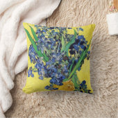 アイリスフィンセント・ファン・ゴッホが付いている静物画 クッション (ブランケット)