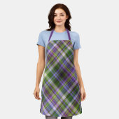 アイリス花の紫と緑の草原 エプロン (着用した状態)