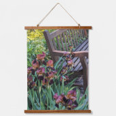 アイリス開花アンドガーデンパークベンチフローラ 吊り下げ型タペストリー (正面)