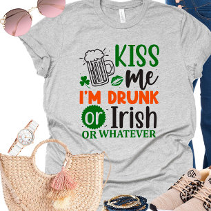 アイリッシュおもしろいキスミーSt patricks day Tシャツ