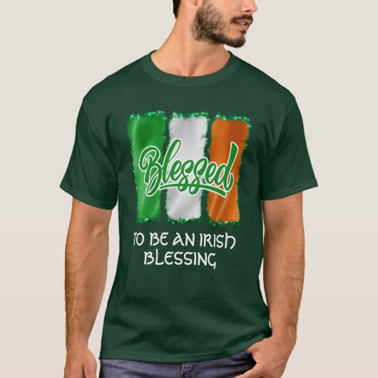 アイリッシュの賛美聖パトリック賛美の日になる Tシャツ (正面)