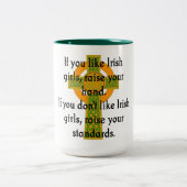 アイリッシュもしガールズが好き – アイルランド引用文 ツートーンマグカップ (中央)