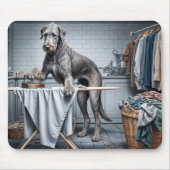 アイリッシュウルフハウンドアイロン服 マウスパッド (正面)