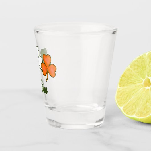 アイリッシュシャムロパーソナライズされたック名 ショットグラス (右)