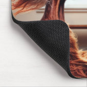 アイリッシュセッターがファンの前で冷却 マウスパッド (コーナー)