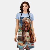 アイリッシュセッターホリデーベーキング:フェスティバルクリスマス エプロン (着用した状態)