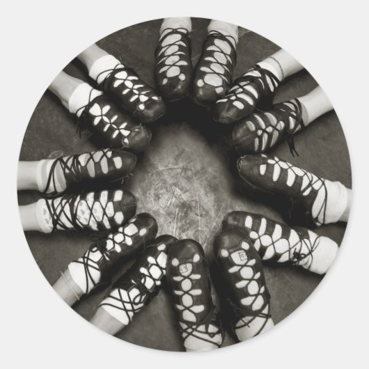 アイリッシュダンスギリエステッカー ラウンドシール (正面)